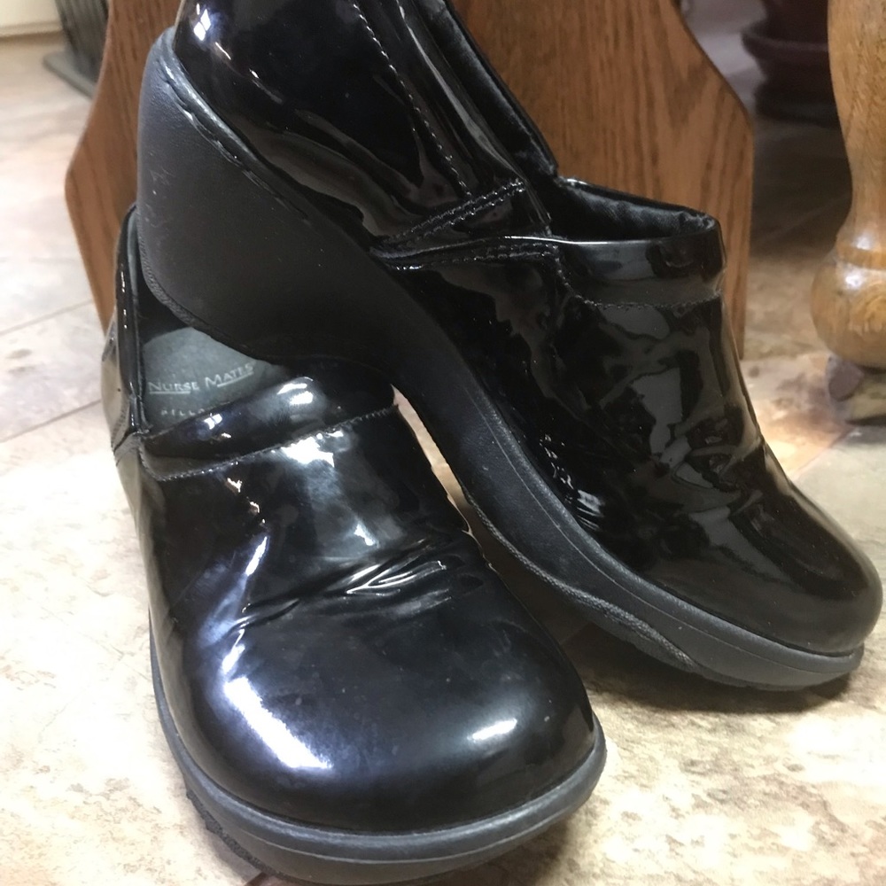 Black Duskio shoes size 38 size 8  women’s nurse